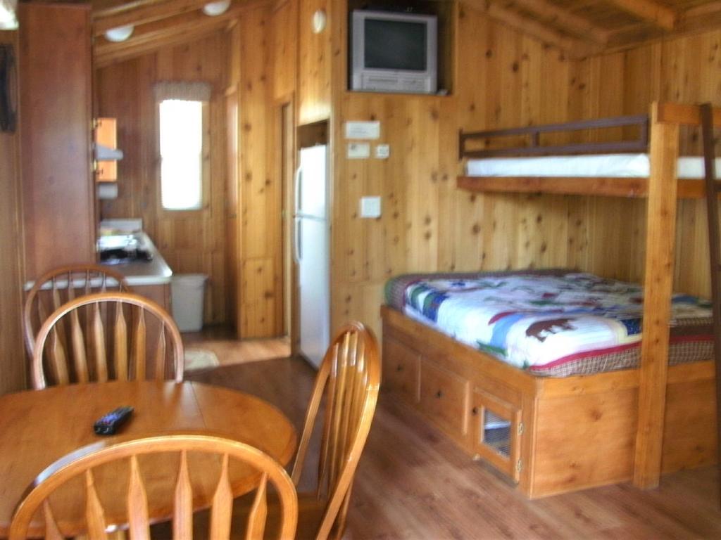 Bend-Sunriver Camping Resort Studio Cabin 6 Exterior foto